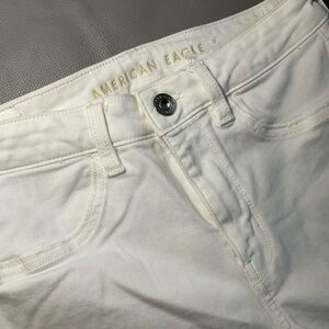 American Eagle Outfitters Men’s White Slim Straight Jeans